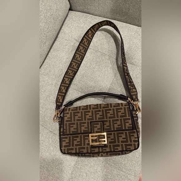 Fendi Baguette purse Brown FF jacquard fabric bag authentic - Picture 3 of 16